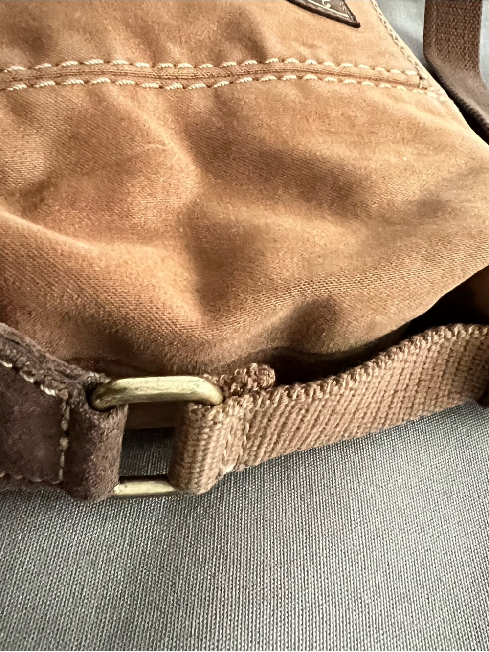 Vintage Fossil Light Brown Crossbody Shoulder Strap with Tassel Accent - Picture 5 of 12